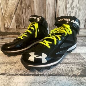 Men’s Black Football Cleats Under Armor White Logo Neon Green Laces 12